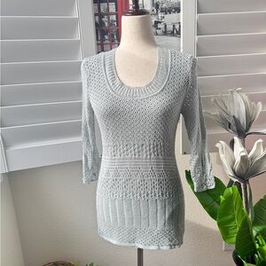 Alfani Women's Soft Gray Scoop Neck Sweater. Size. L